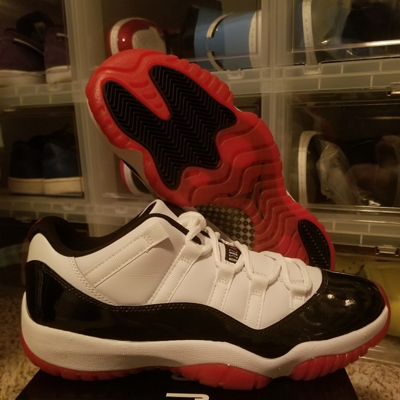 Air Jordan 11 Retro Low Concord Bred Sz 8.5